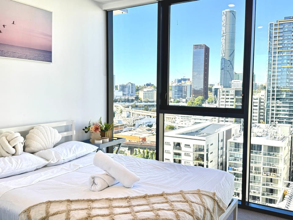 Modern Vibrant - 1BR Apt Pool&Gym Sauna BO31506-1 Apartment in Brisbane City
