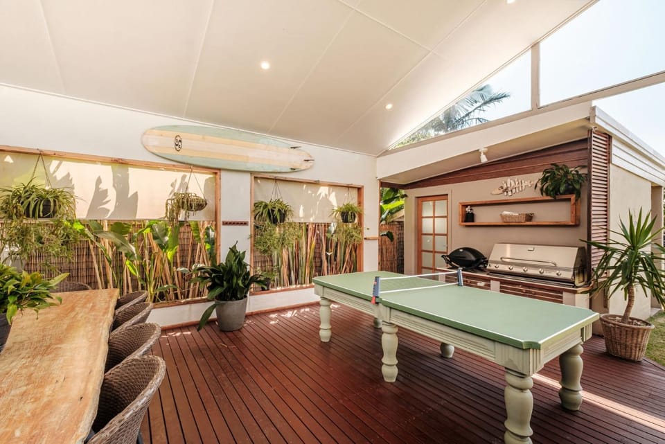 Sandy Feet Shoreline Serenity House in East Ballina