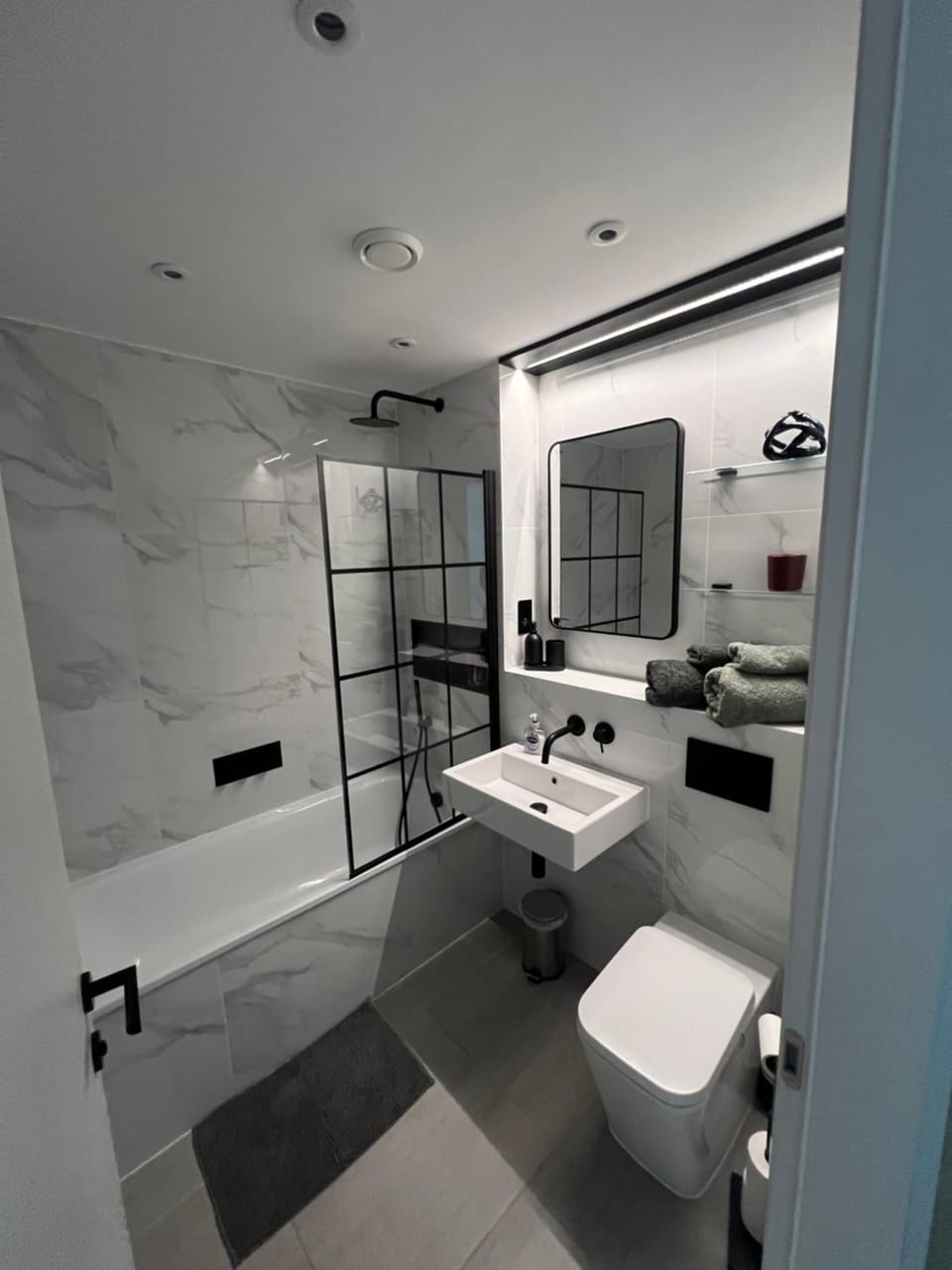 Relaxing and modern apartment Apartment in London