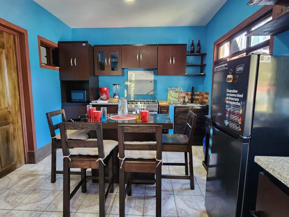 Casa Bella Vista en Santa Catarina Palopó cerca de Panajachel Apartment in Sololá Department