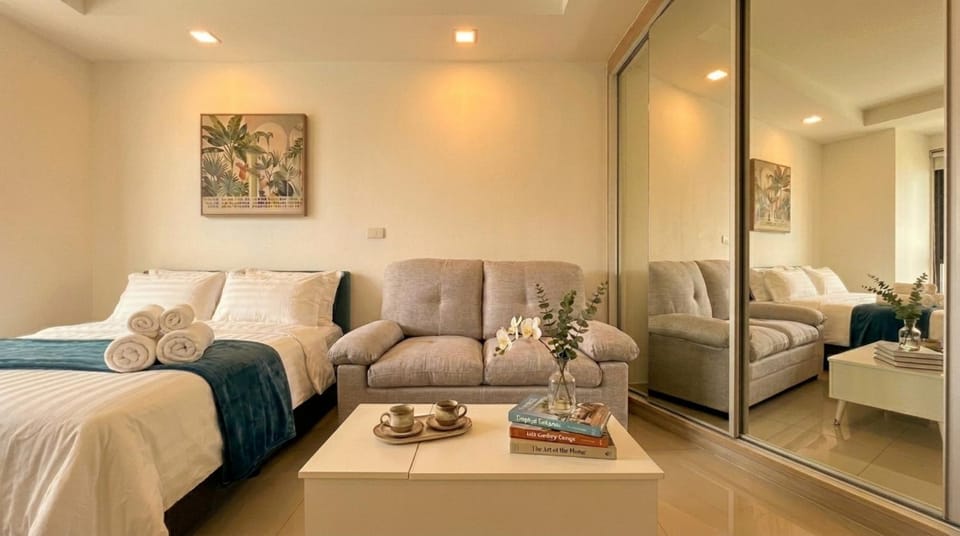 Laguna beach resort Maldives 3 - Studio vue piscine Apartment in Pattaya City