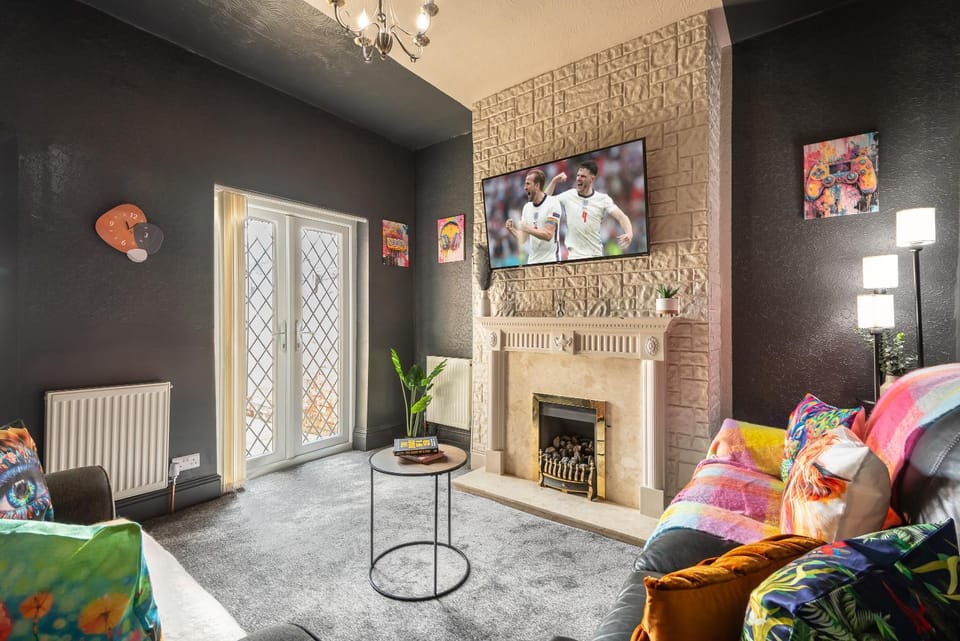 TV and multimedia, Seating area