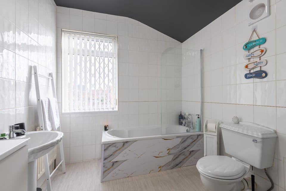 Toilet, Bathroom