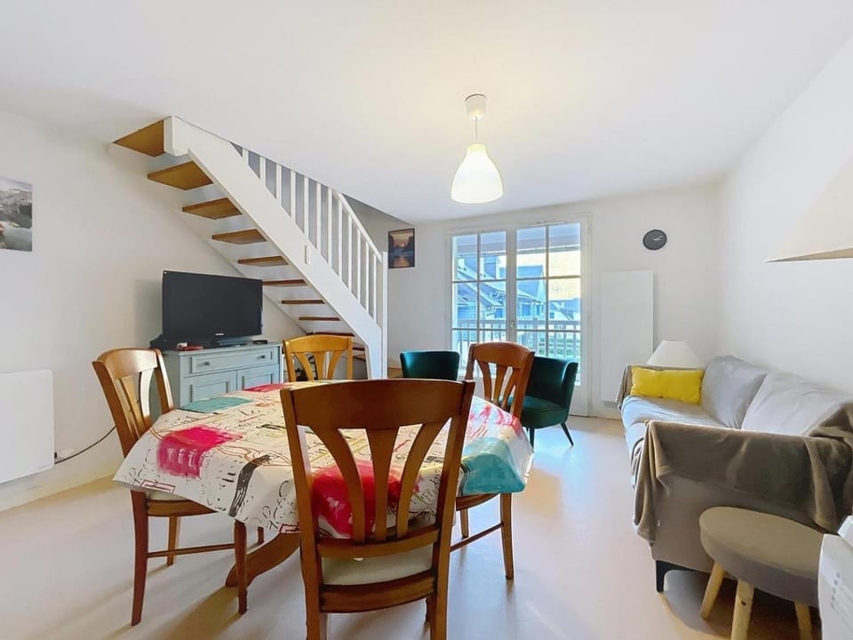 Appartement au pied de la montagne Apartment in Catalonia