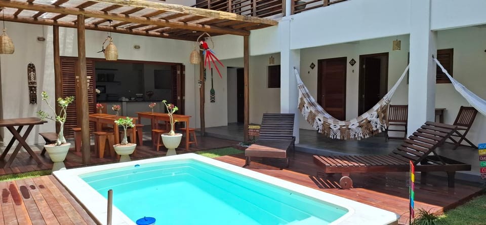 Patio, Swimming pool, Breakfast, sunbed