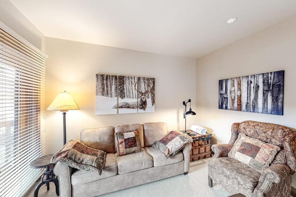 Cache F3-302 Apartment in Copper Mountain