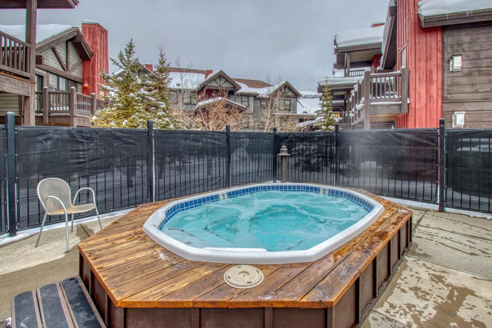 Cache F3-302 Apartment in Copper Mountain