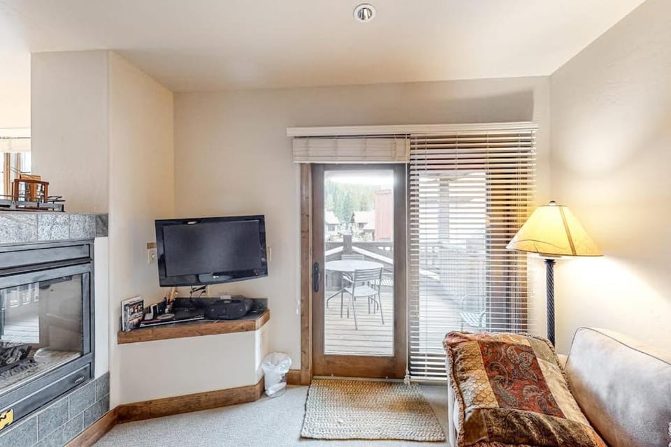 Cache F3-302 Apartment in Copper Mountain