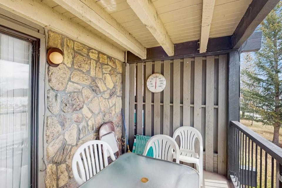 Lake Cliffe 209F Apartment in Dillon