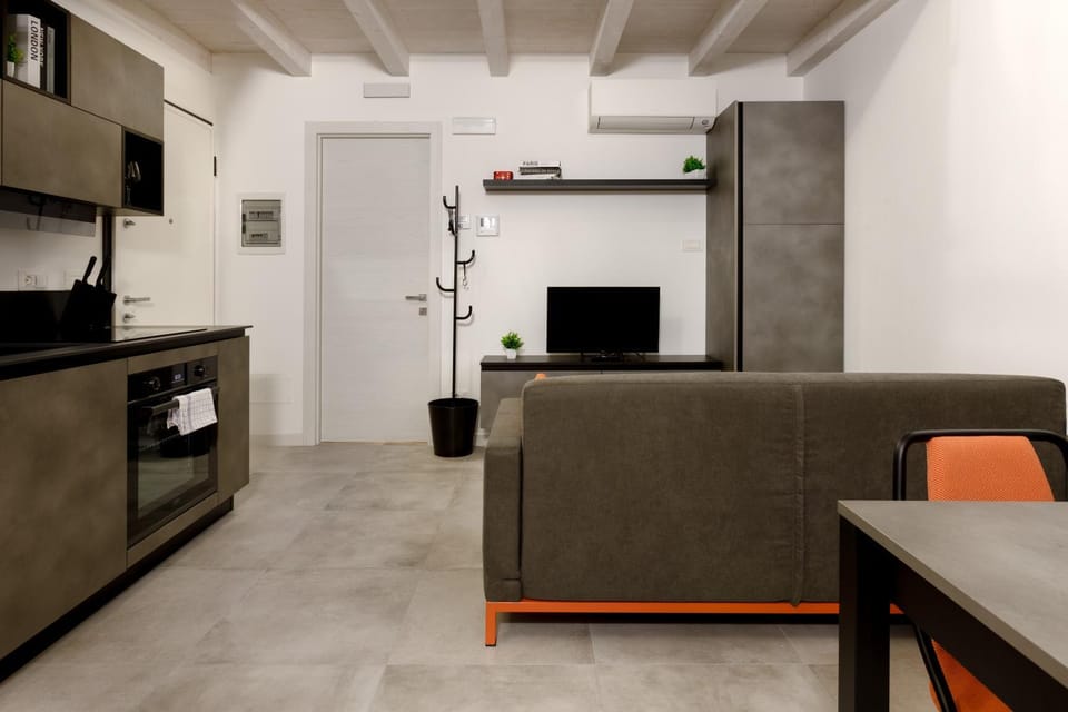 Communal lounge/ TV room, TV and multimedia, Kitchen or kitchenette, Living room, Seating area, Evening entertainment, minibar