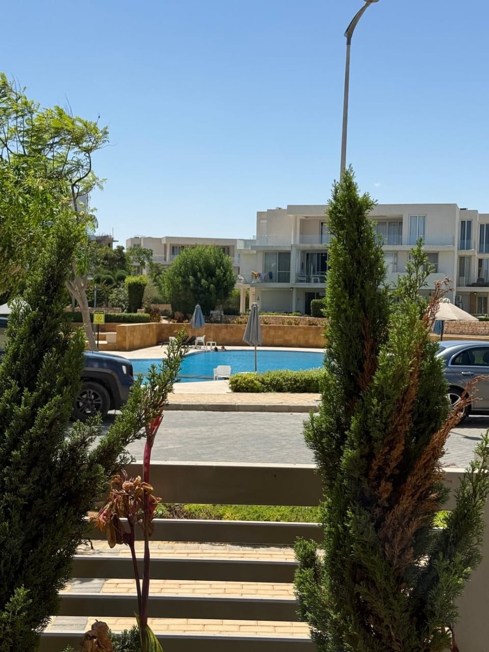 Seashell Sidi Abdelrahman , Luxury Ground Chalet 3 BRs With Maid Room for Families only , Direct on Pool Apartment in Egypt