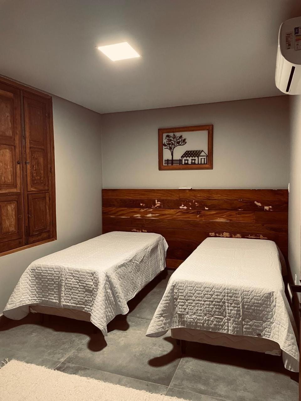 Bedroom, Facility for disabled guests