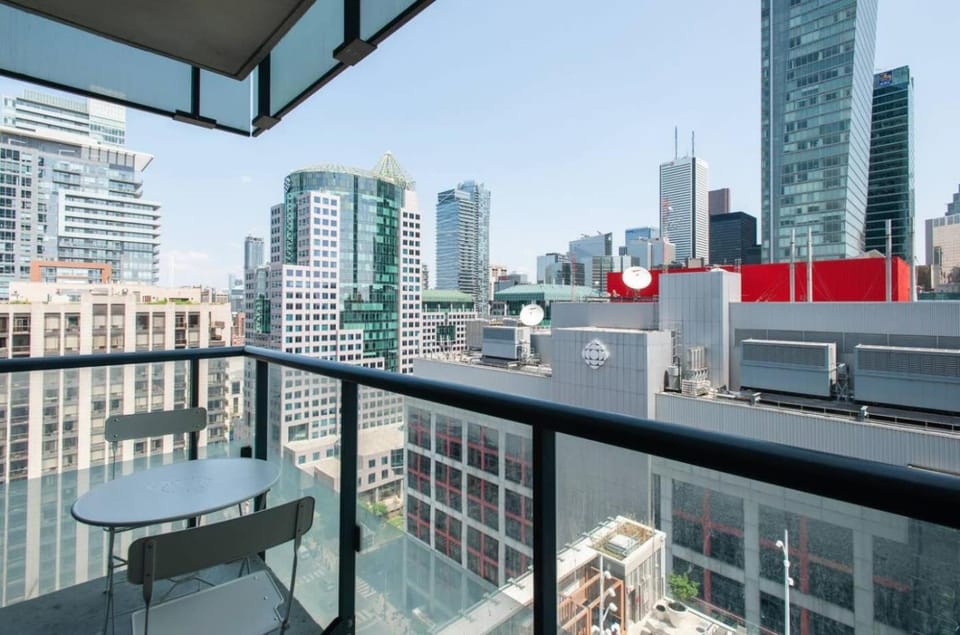 Downtown Condo Near Distillery and Waterfront - The Roland Hotel in Toronto