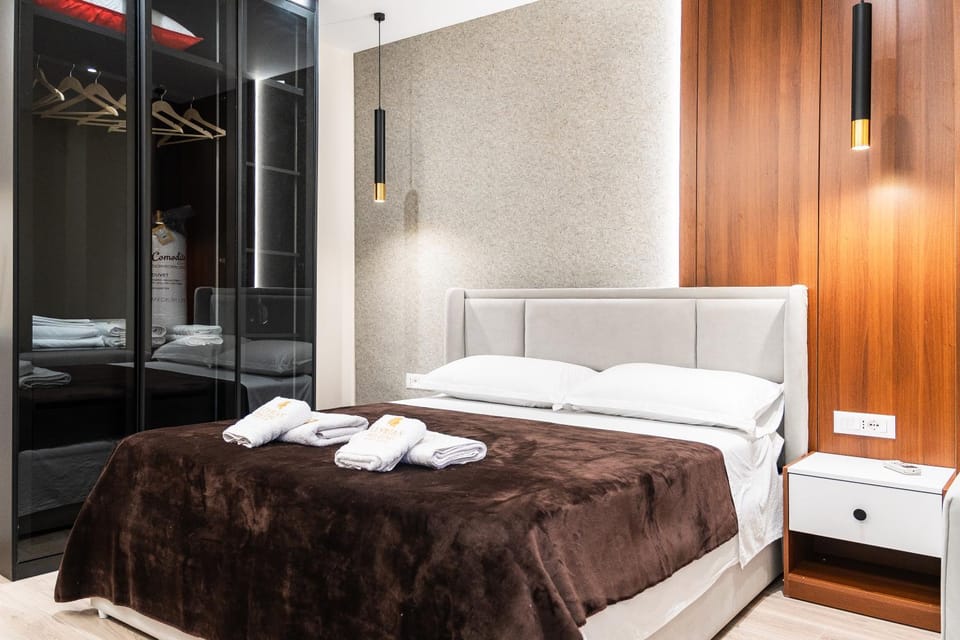 Bed, Bedroom, wardrobe