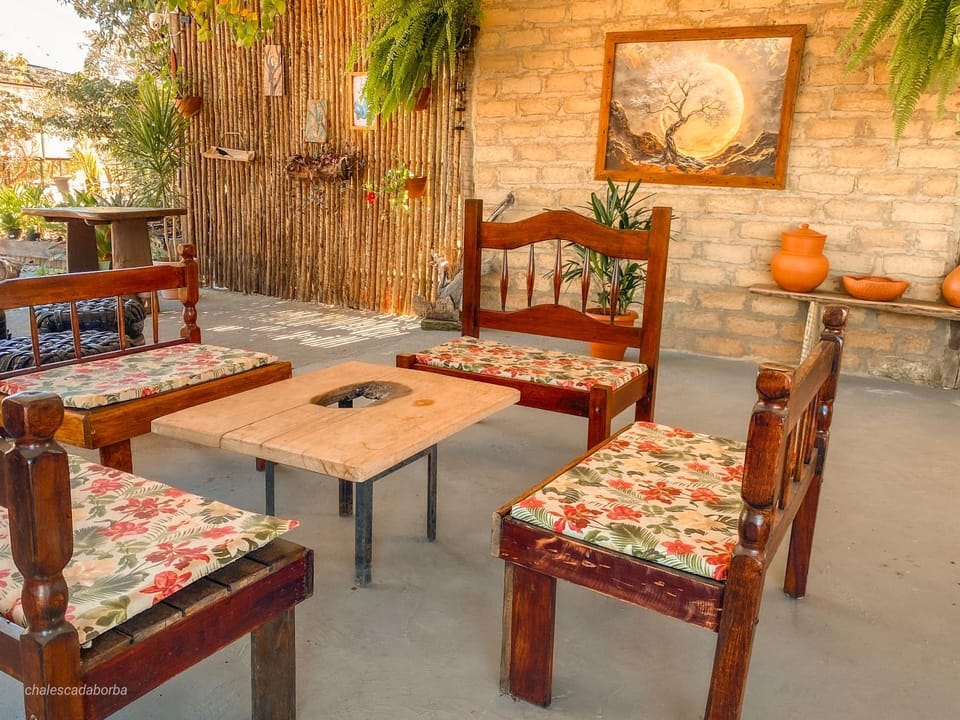 Casa Borba Chalé com piscina Nature lodge in State of Goiás
