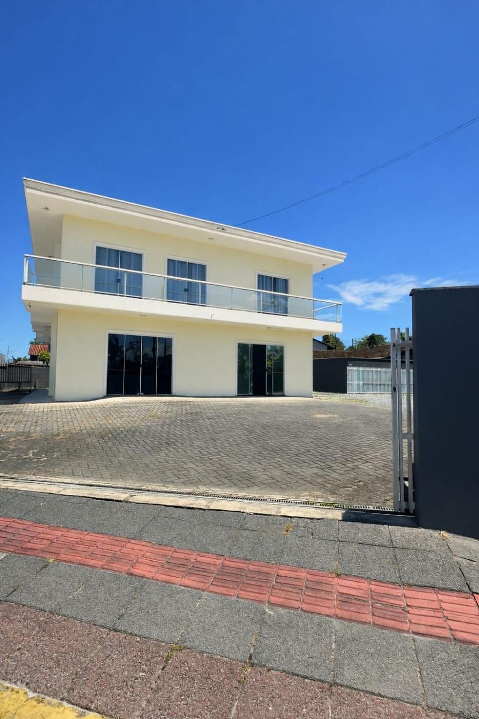 Property building, Day