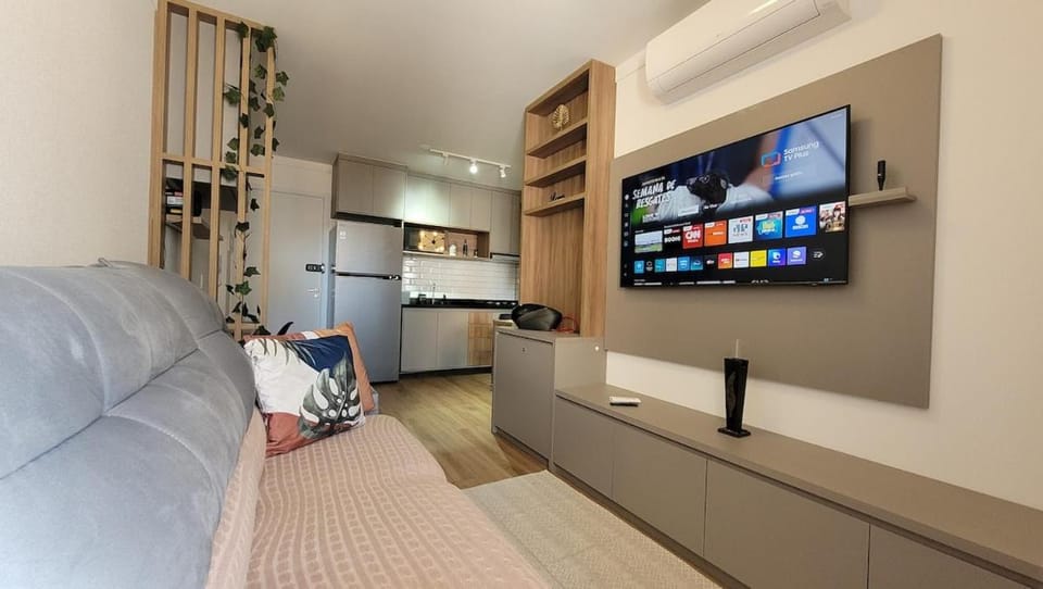 Communal lounge/ TV room, TV and multimedia, Kitchen or kitchenette, Living room, Seating area