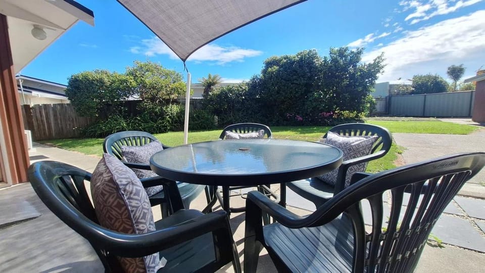 Parkview Retreat- 3 Bedrooms and 3 Bathrooms House in Napier
