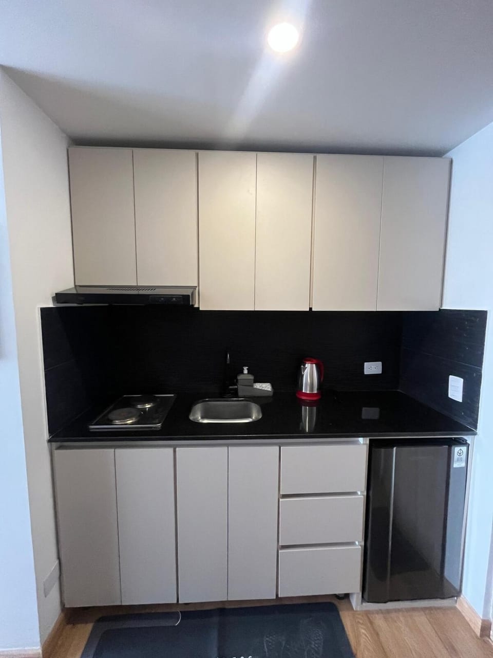 Suite luminosa en Usaquén, A pasos de Calle 100 y centros comerciales Apartment in Bogota