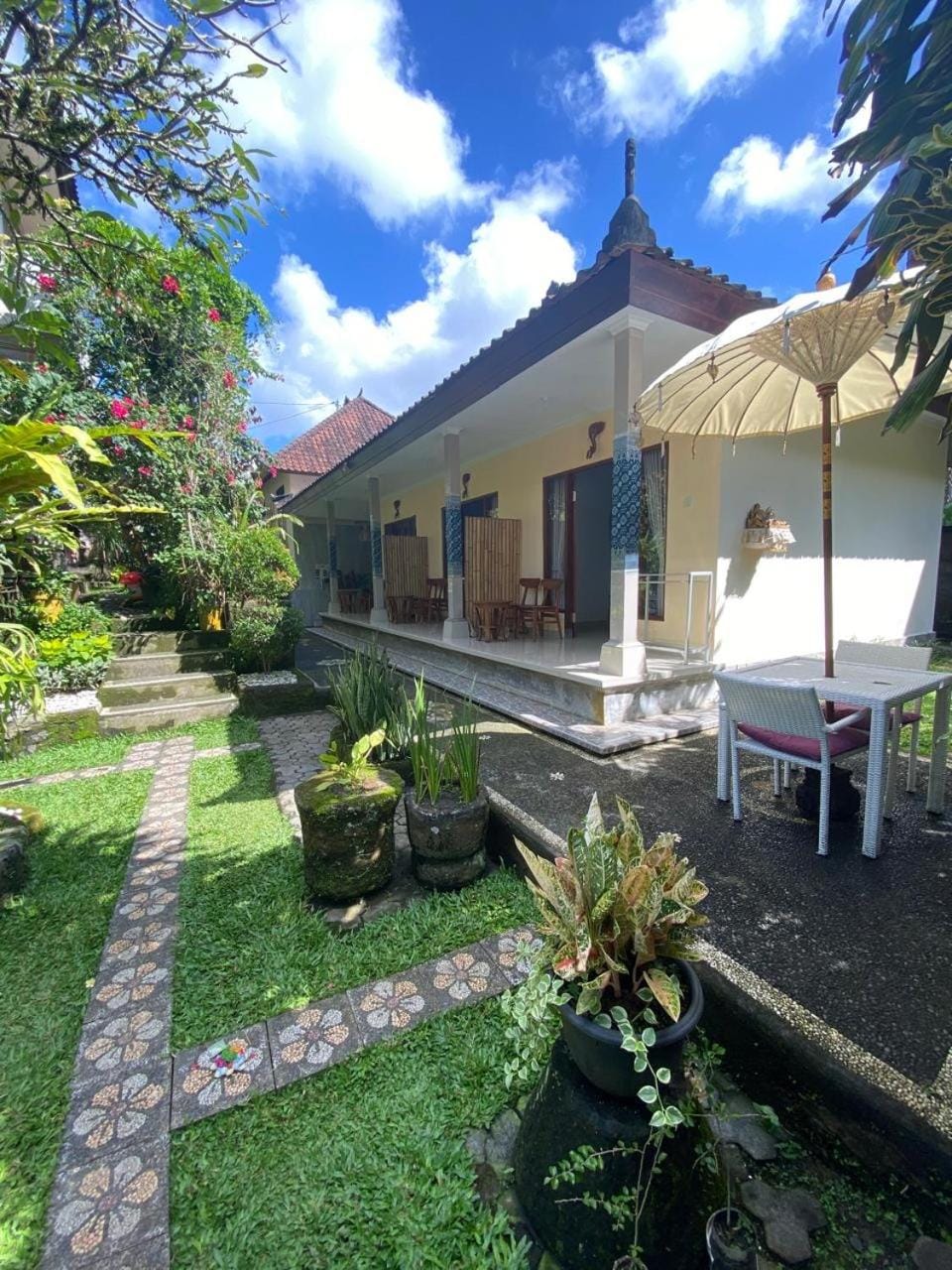 Kubu Baliku Bed and Breakfast in Ubud