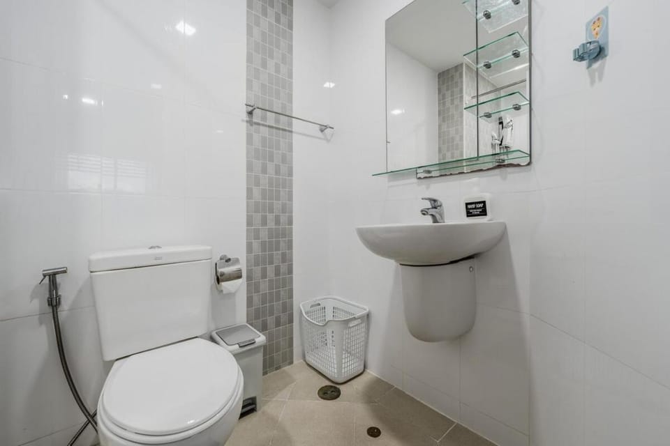 A Stylish Condo in Local Area Kathu, Phuket Apartment in Kathu