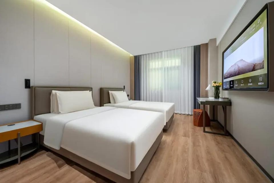 Atour X Hotel North America New World Taiyuan Changfeng Street Hotel in China