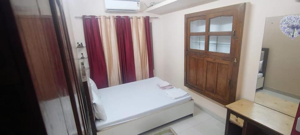Rudrapriya Homestay Vacation rental in Varanasi