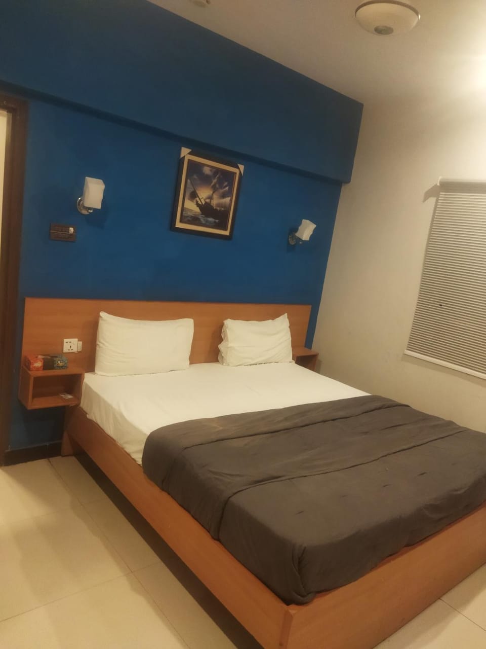 New daimand apartment Apartment in Karachi
