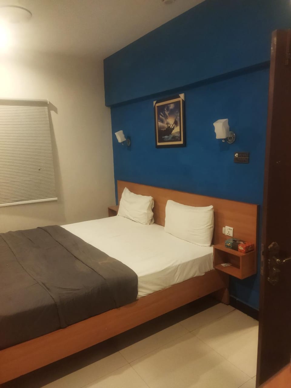 New daimand apartment Apartment in Karachi
