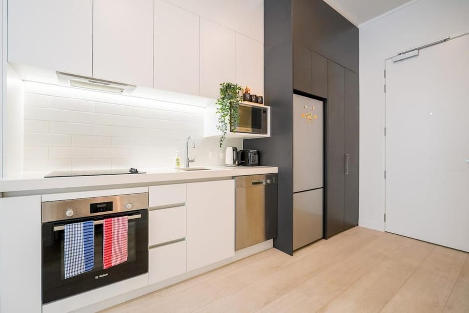 Spacious 2 Bedroom Close to City and Sky Tower Apartment in Auckland
