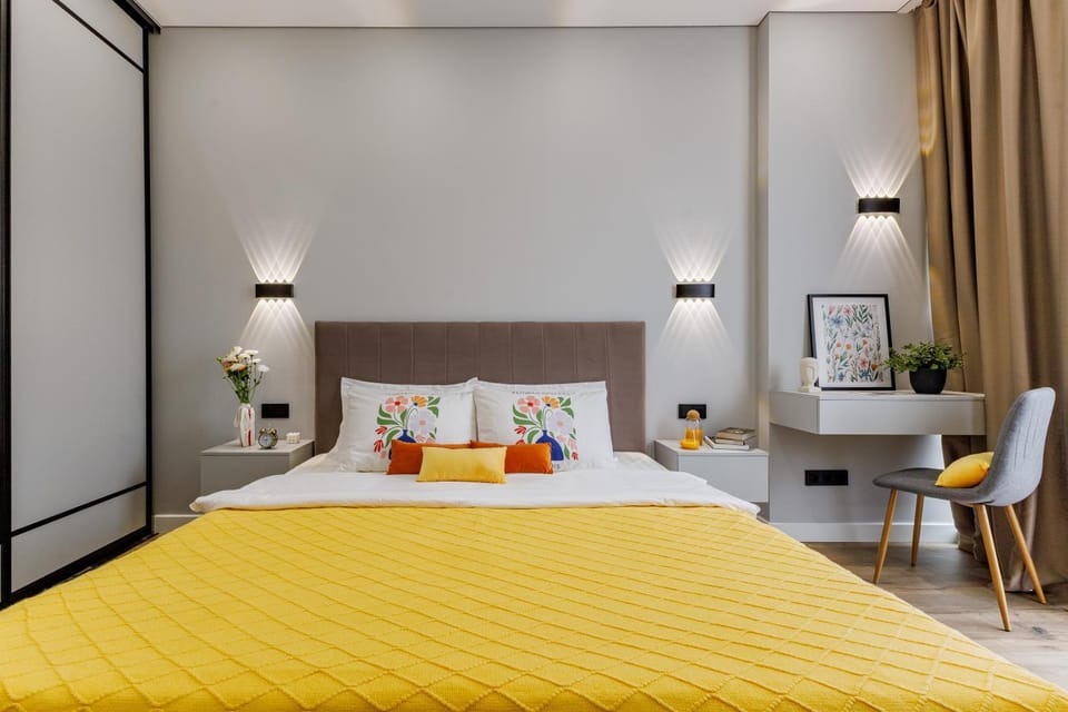 Bed, Photo of the whole room, Bedroom