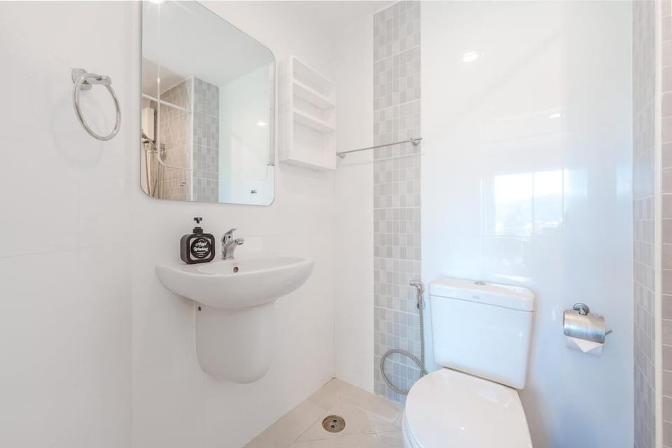 A Nice Condo in Local Livelyhood of Kathu Apartment in Kathu