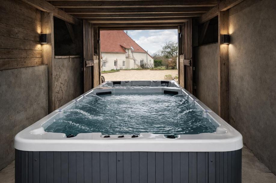 Spa and wellness centre/facilities, Swimming pool
