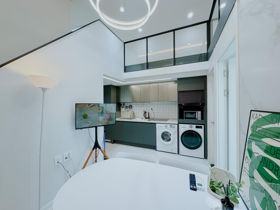 STAY SEOUL FLOW Near Children's Grand Park and Seongsu Apartment in Seoul