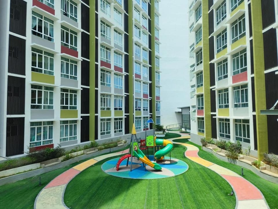 LV10 The Greywoodz 1-4pax Kuantan Apartment in Pahang, Malaysia