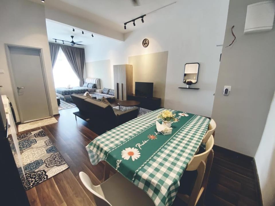 LV10 The Greywoodz 1-4pax Kuantan Apartment in Pahang, Malaysia