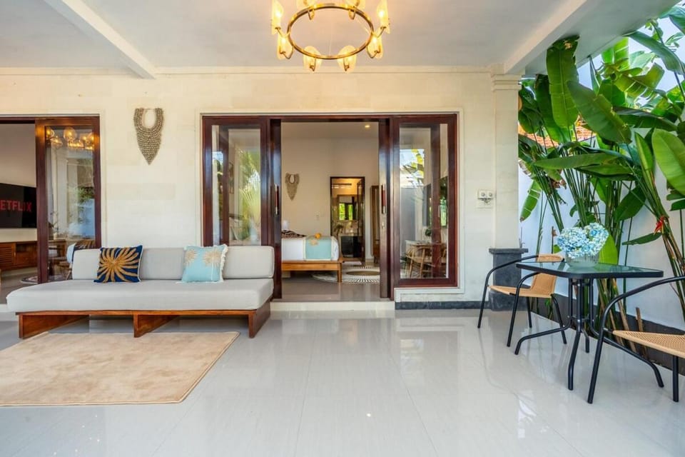 Arts Heliconia Villa Two-Bedroom Private Pool Kuta Villa in North Kuta