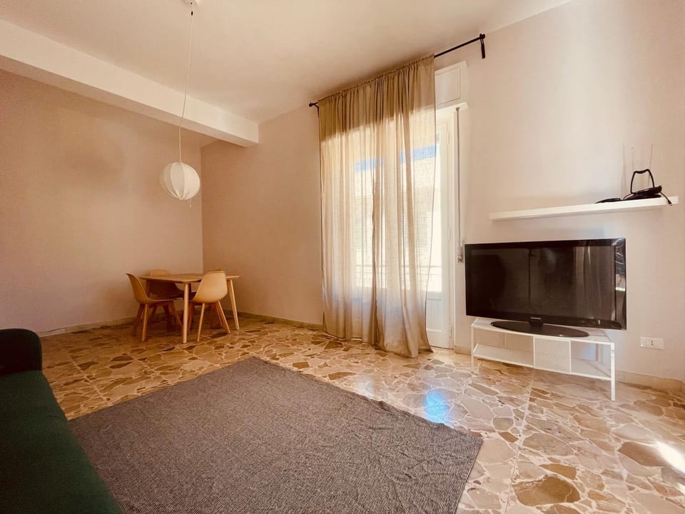 Balcony/Terrace, Living room, Photo of the whole room, Seating area