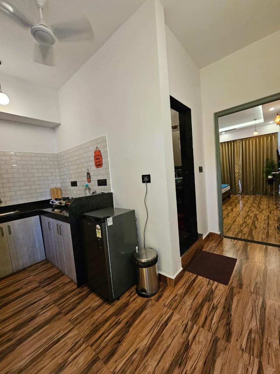 Kitchen or kitchenette, stove