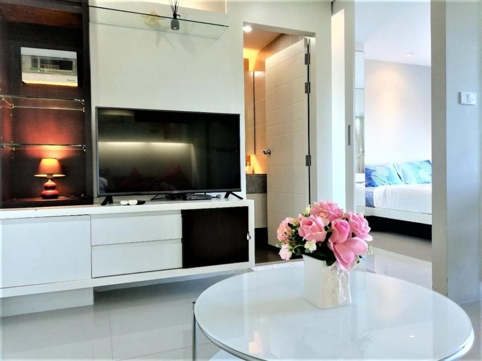 A Fully Furnished Condo in the Phuket Center Apartment in Kathu