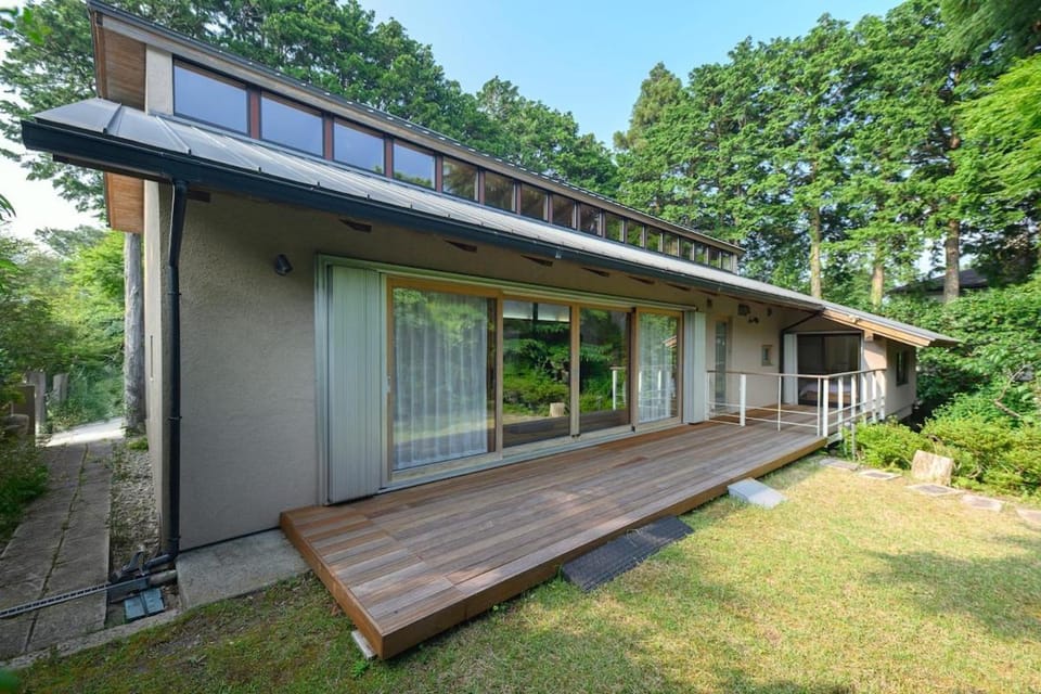 Property building, Day, Garden, Garden