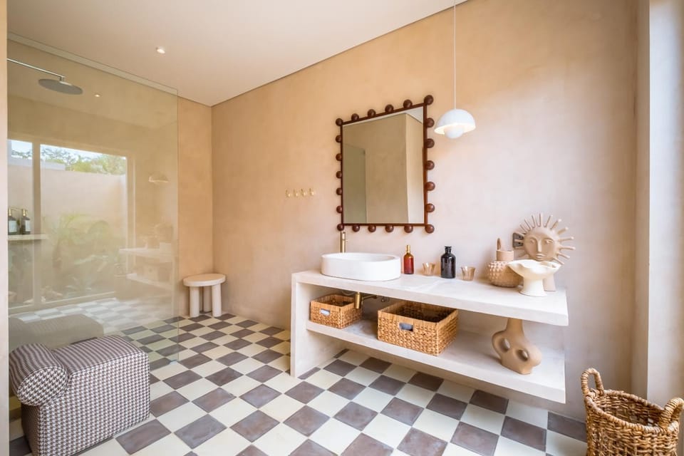 Shower, Bathroom, towels