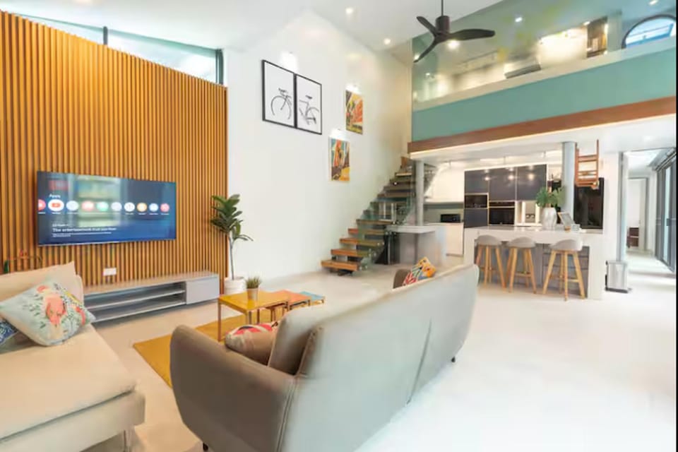 Living room, Dining area, kitchen