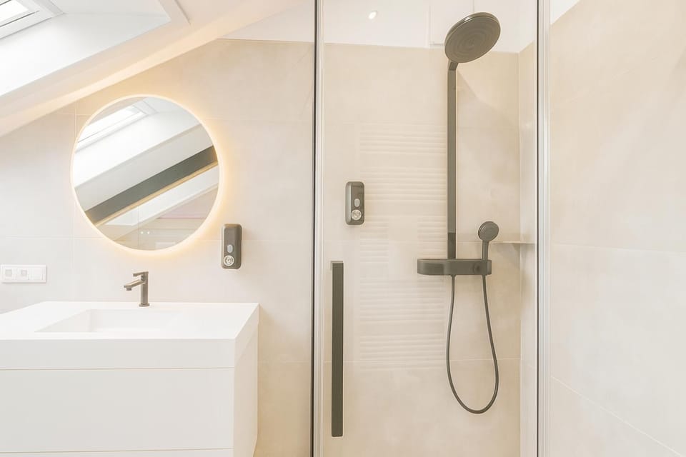 Shower, Bathroom