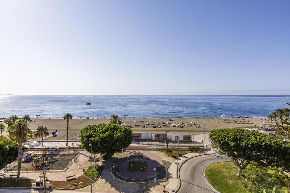 Sea view, Location