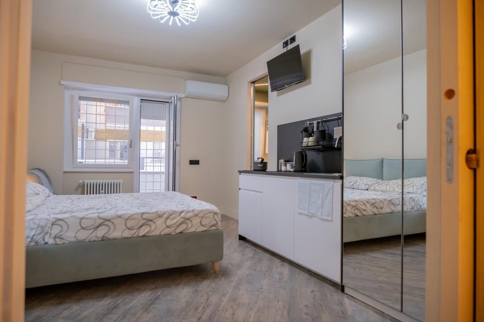 zampieri house camera verde Vacation rental in Rome