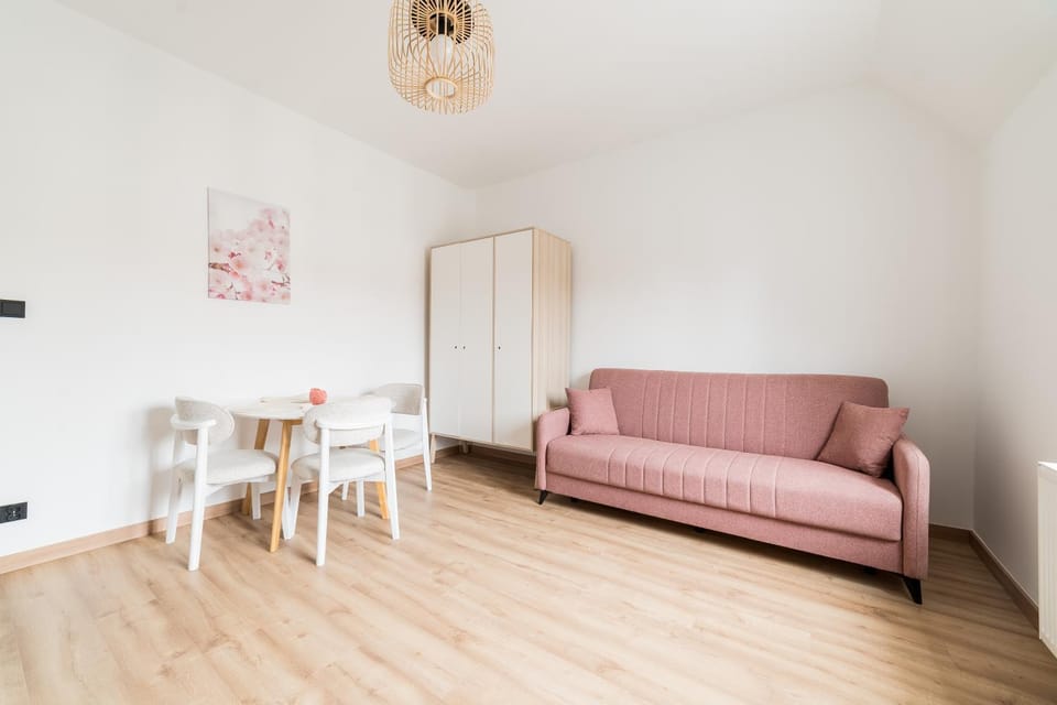 Living room, Seating area, Dining area, wardrobe