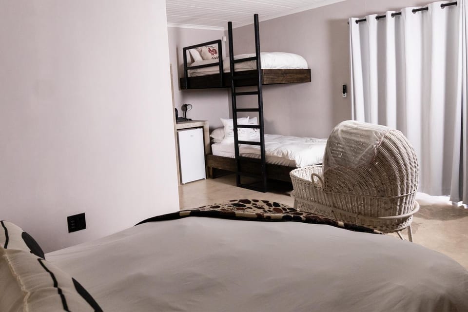 Bed, Bedroom, bunk bed