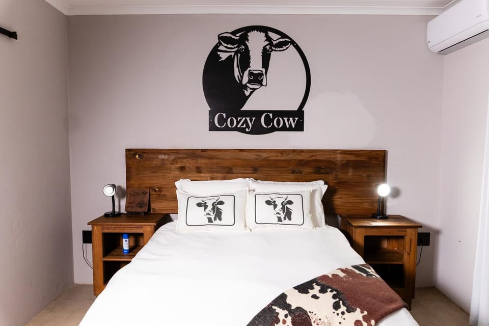Bed, Bedroom, Text overlay