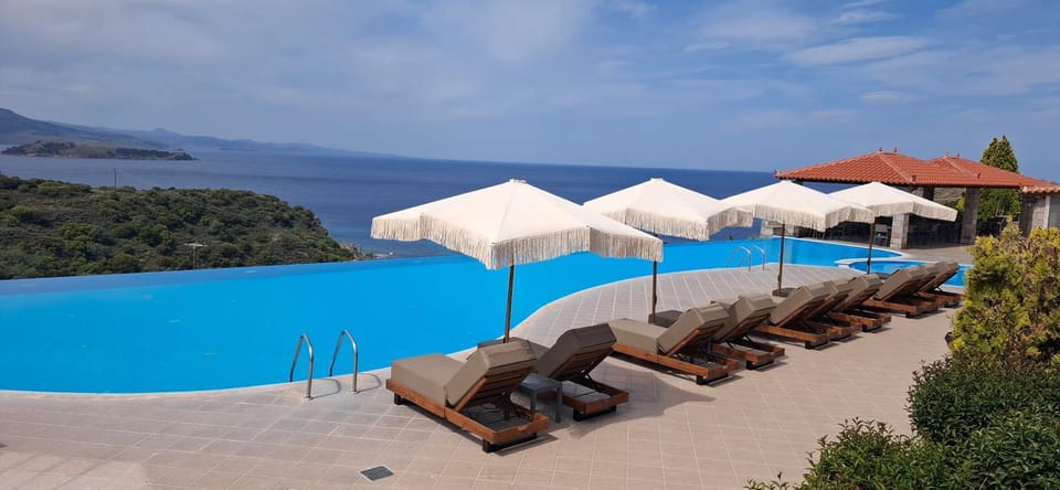 Villa Molivos Castle Apartment hotel in Decentralized Administration of the Aegean